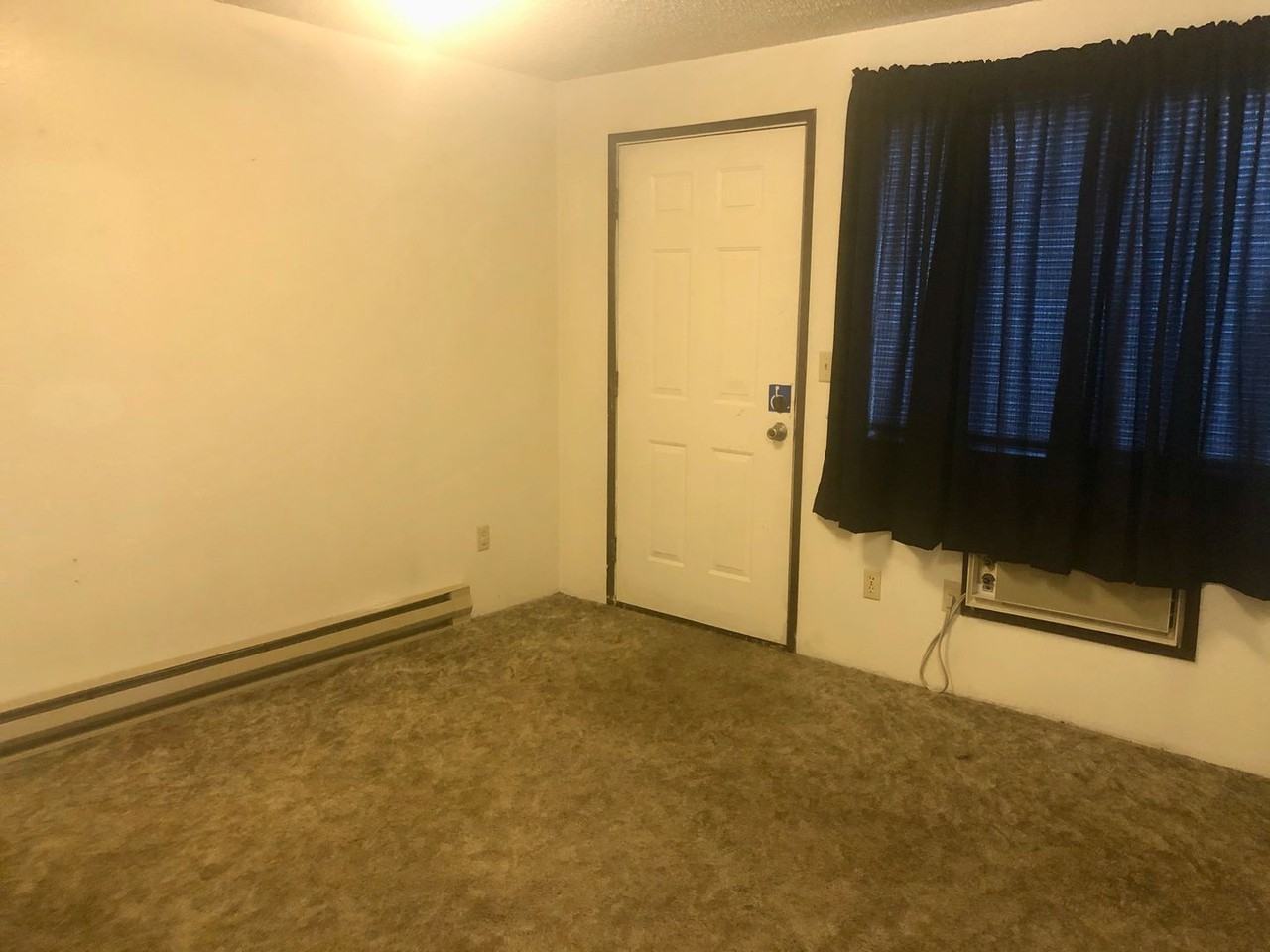 23 Southeast 10th Street #1 - Photo 2 of 7