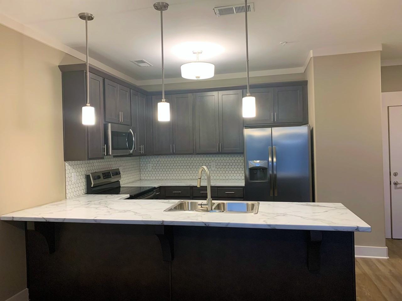 Lenox Place - Photo 3 of 29