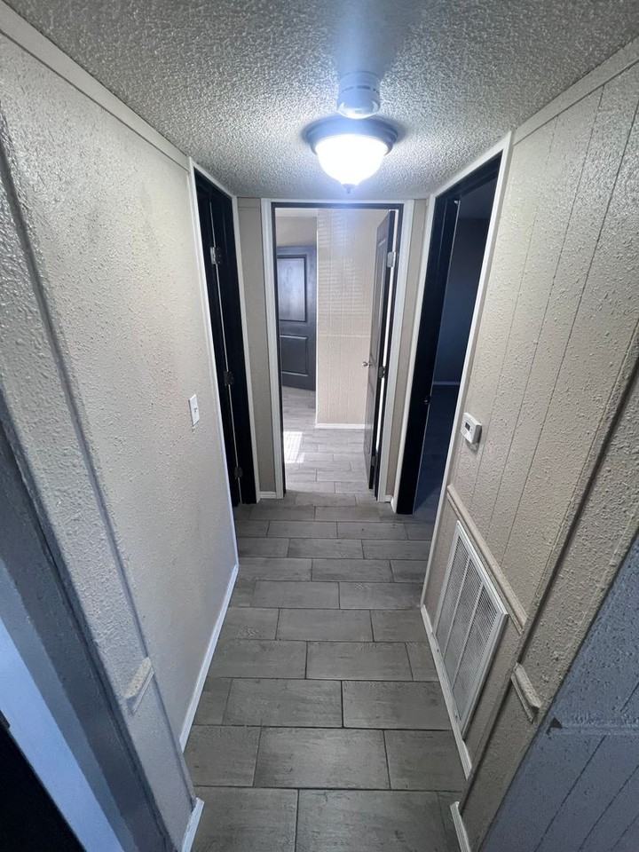 Four Oaks - Photo 4 of 14