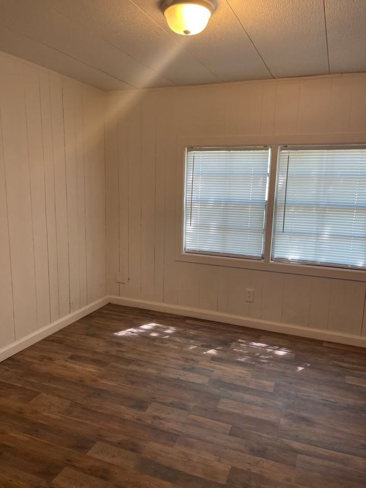 800Wood (Caney Cabins) - Photo 7 of 25