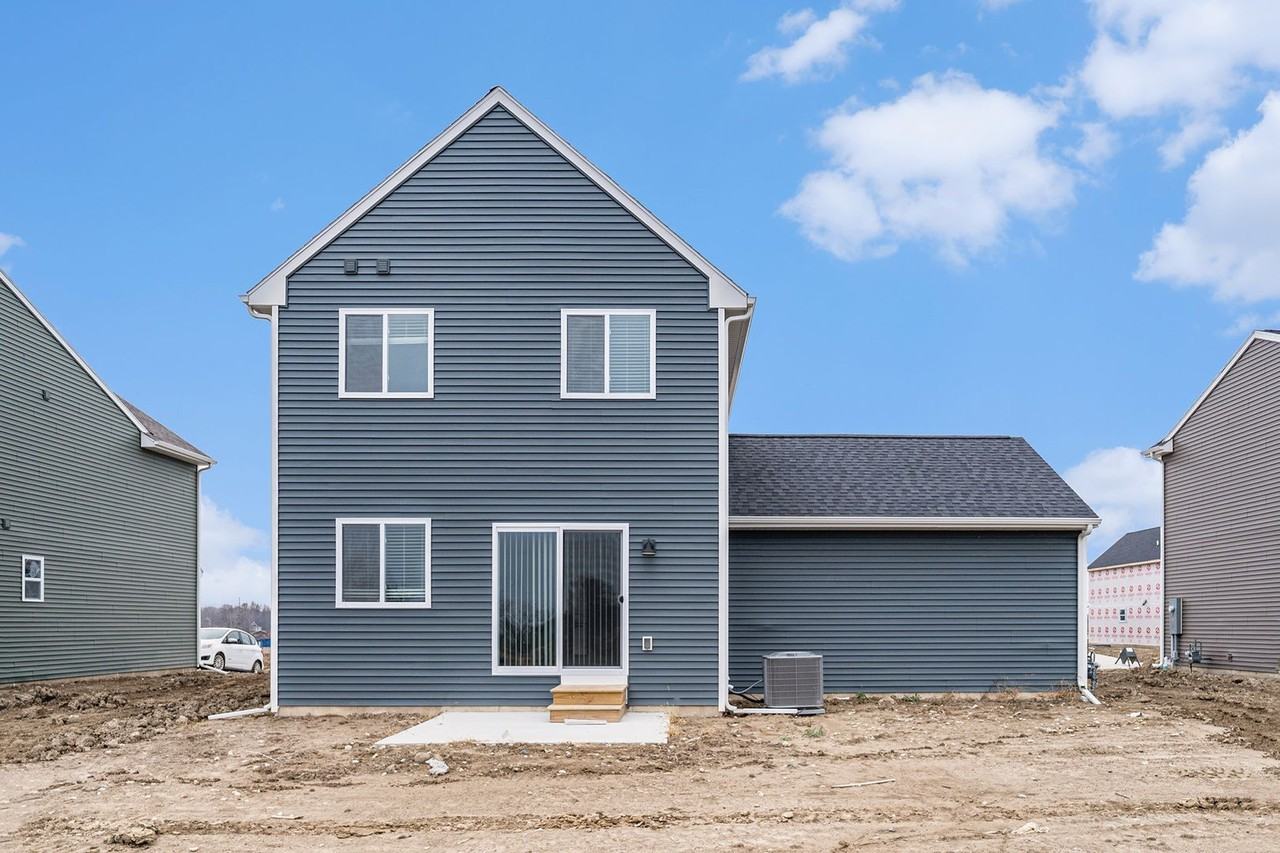 109 109 Iris Court - Photo 7 of 23