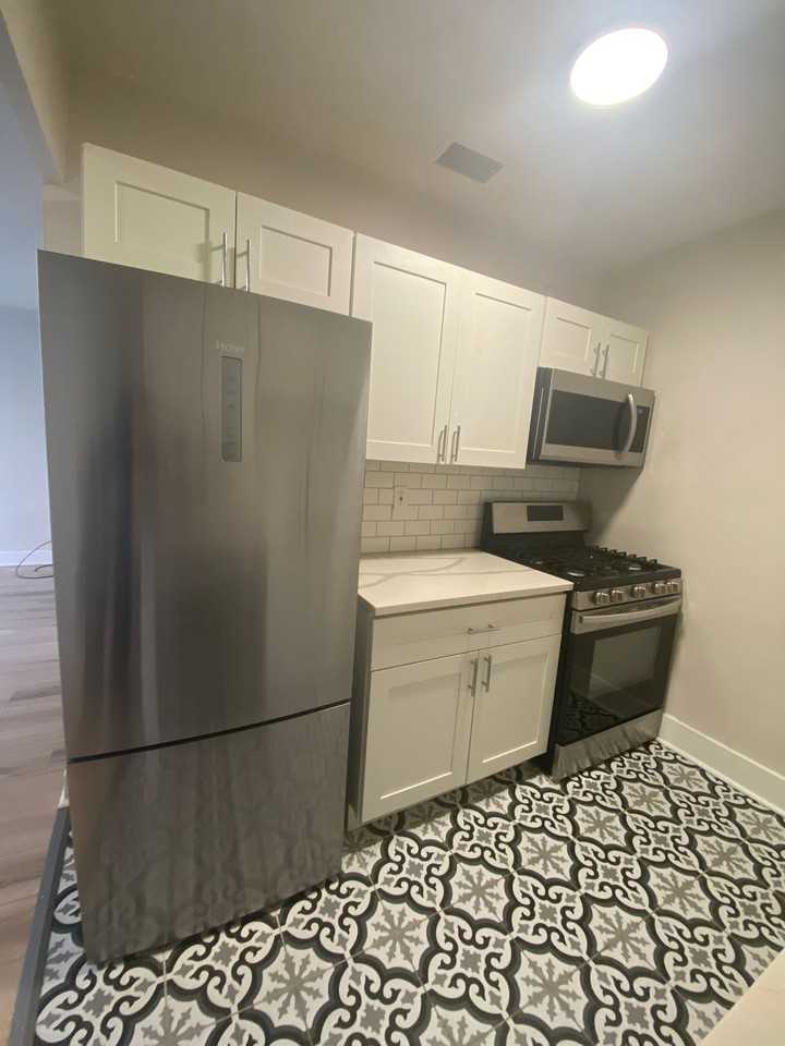 Renovated Studios, 1, & 2 bed apartments! - Photo 6 of 9