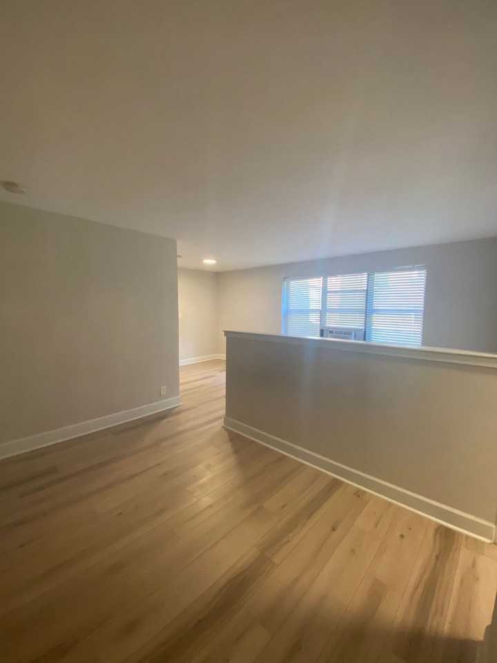 Renovated Studios, 1, & 2 bed apartments! - Photo 7 of 9