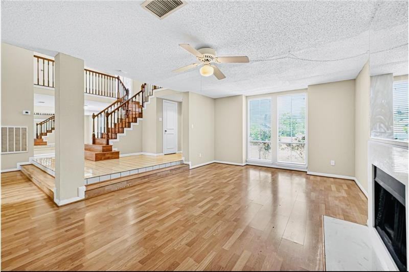 1535 Beaconshire Rd - Photo 4 of 15