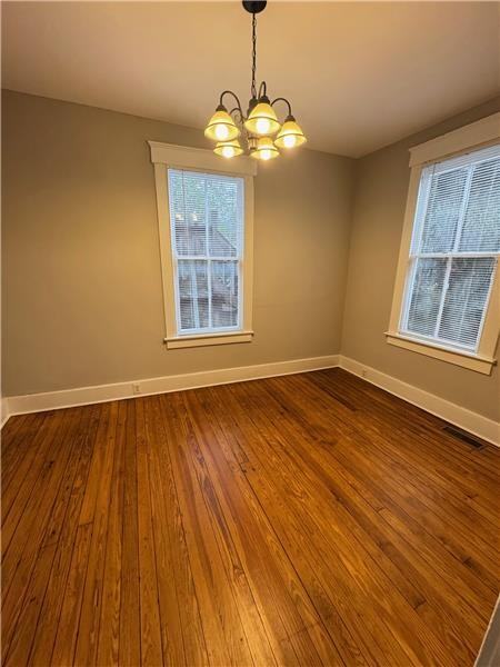 813 E 37th St - Photo 7 of 13