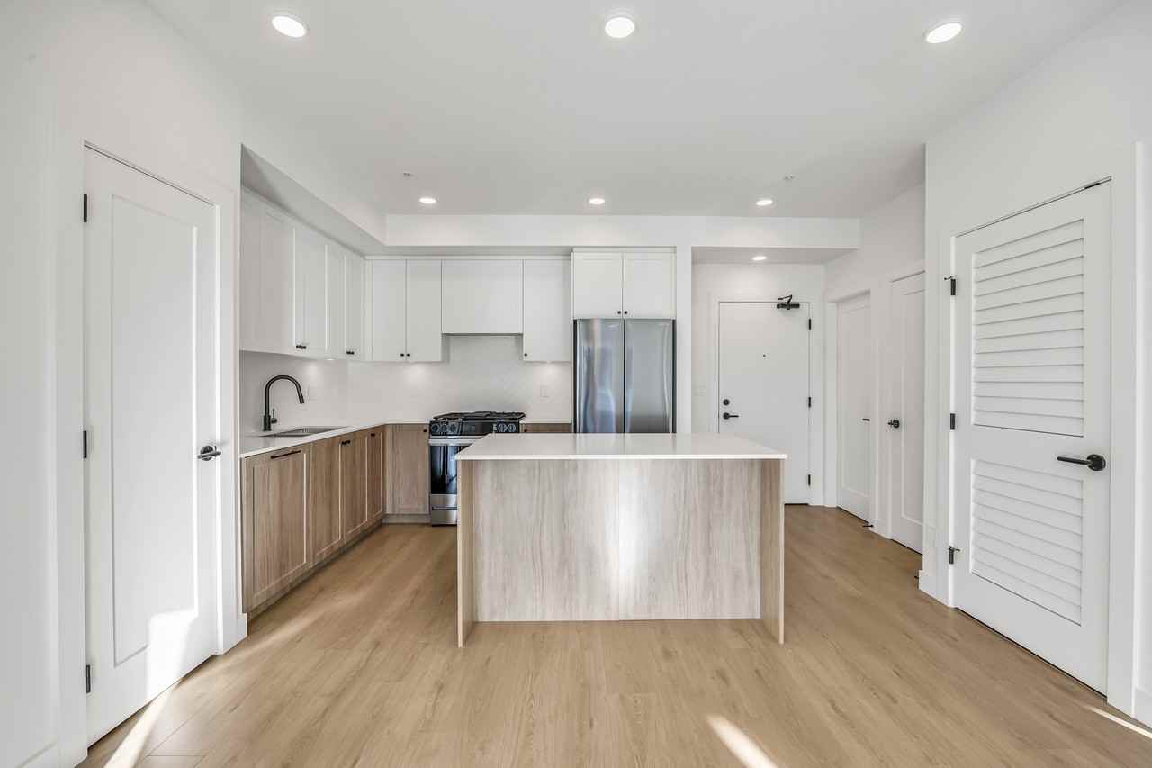 19885 76 Avenue #308 - Photo 7 of 23