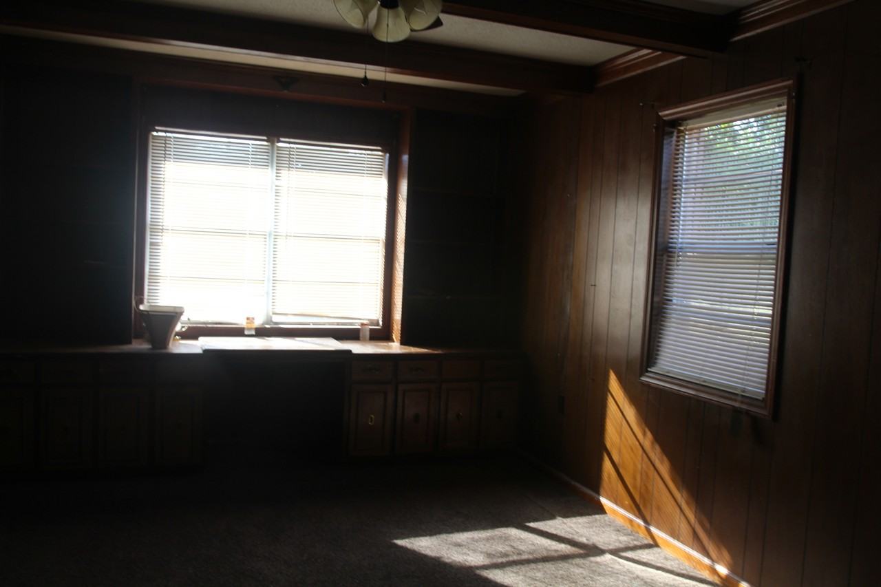 Ridgemont Drive 1903 - Photo 4 of 8