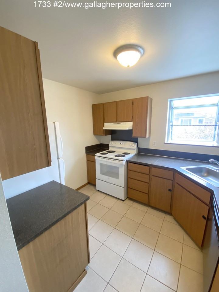 1733 - Photo 5 of 18