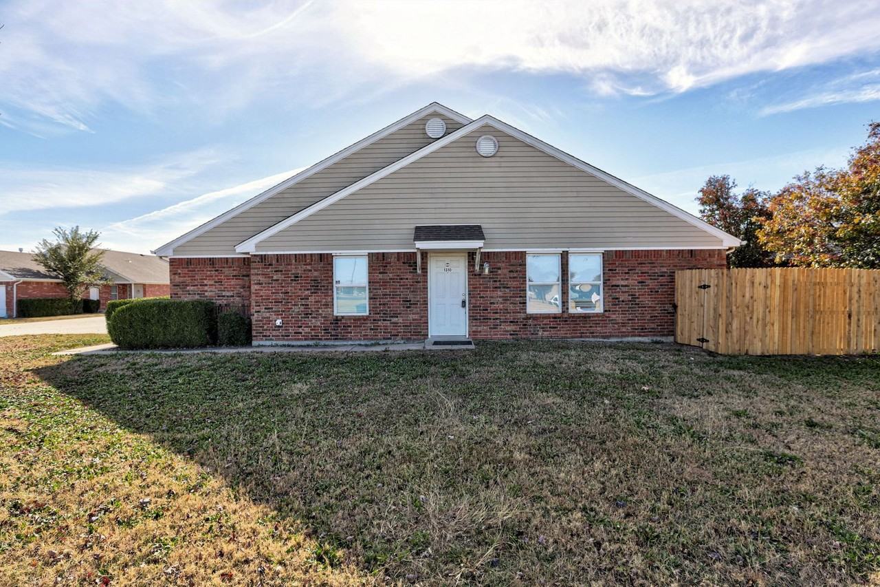 1310 1310 Commerce Dr - 1310 Commerce Dr - Photo 3 of 29