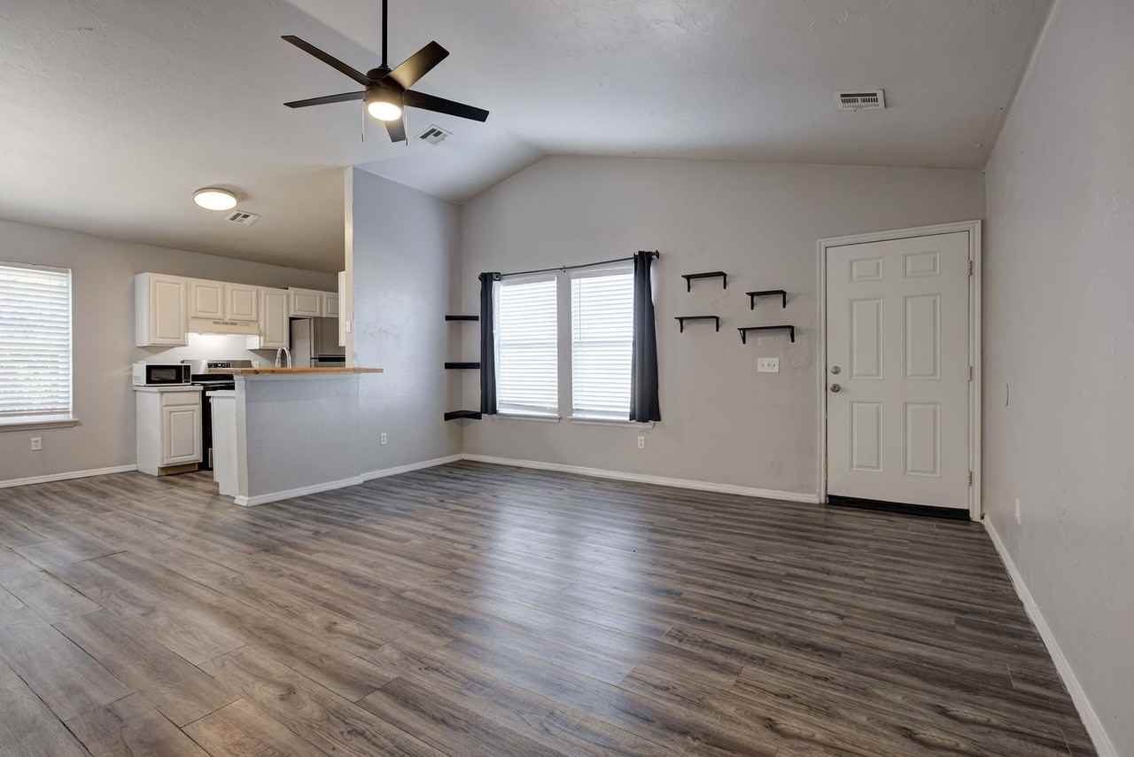 1310 1310 Commerce Dr - 1310 Commerce Dr - Photo 5 of 29