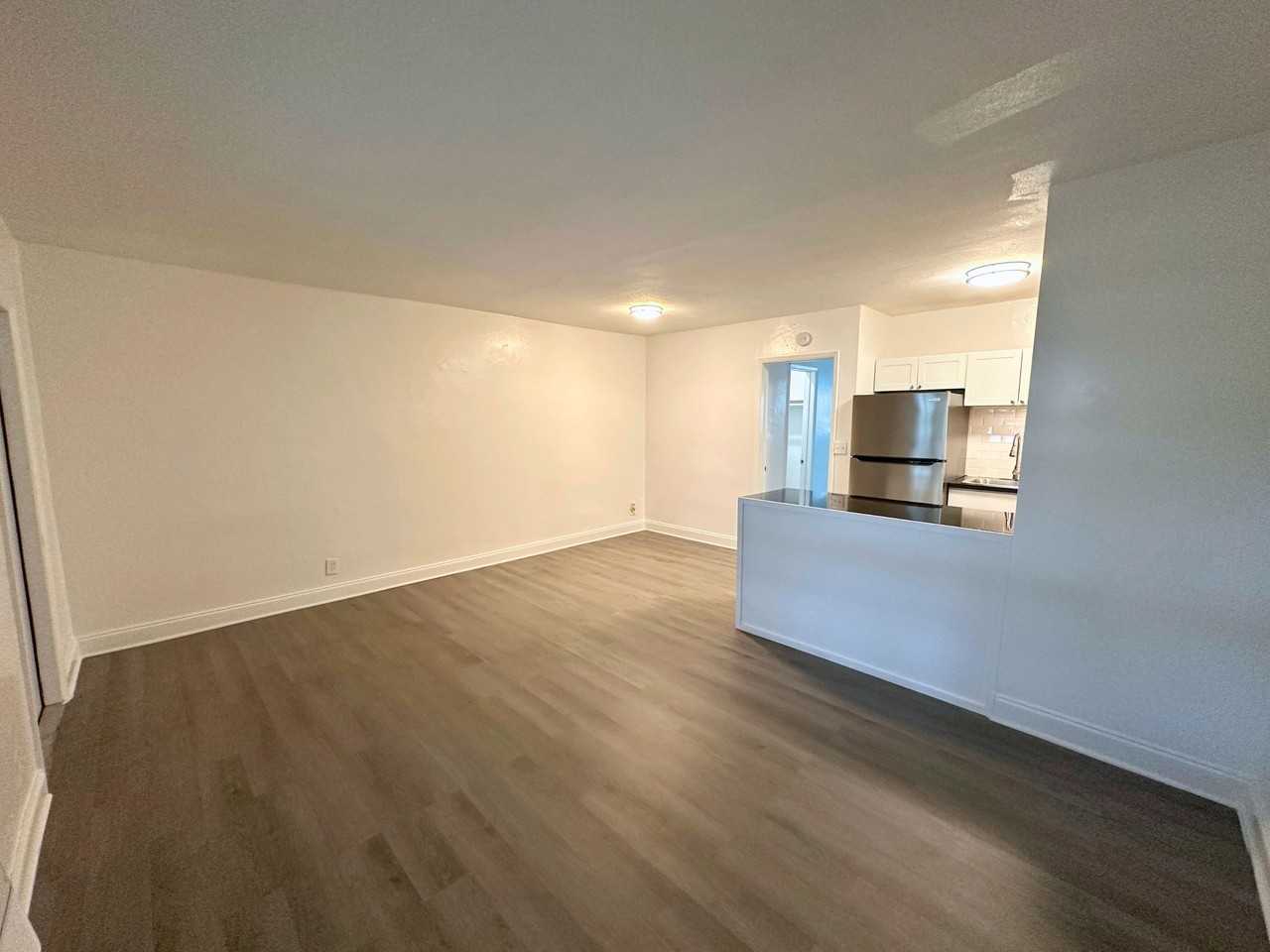 240 Southwest 8th Street - Photo 2 of 16