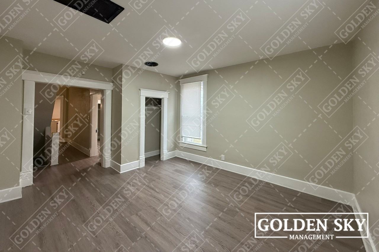 1224 East Main Street - Unit 5 - Photo 4 of 4