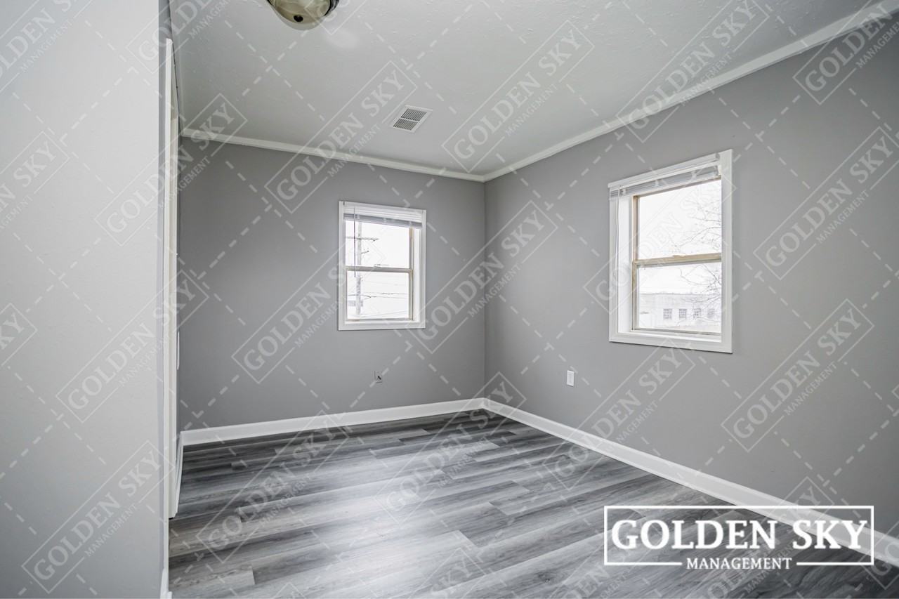 115 East Willard Street - Unit 4 - Photo 7 of 9