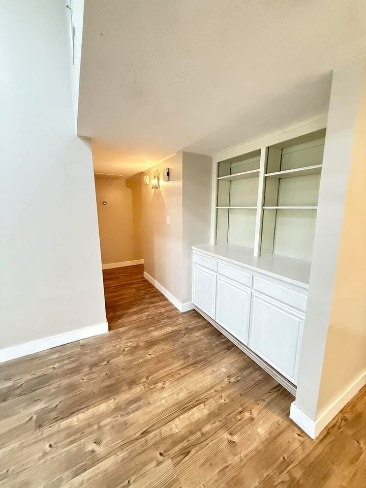 7009 Ranch House Road - Photo 4 of 16