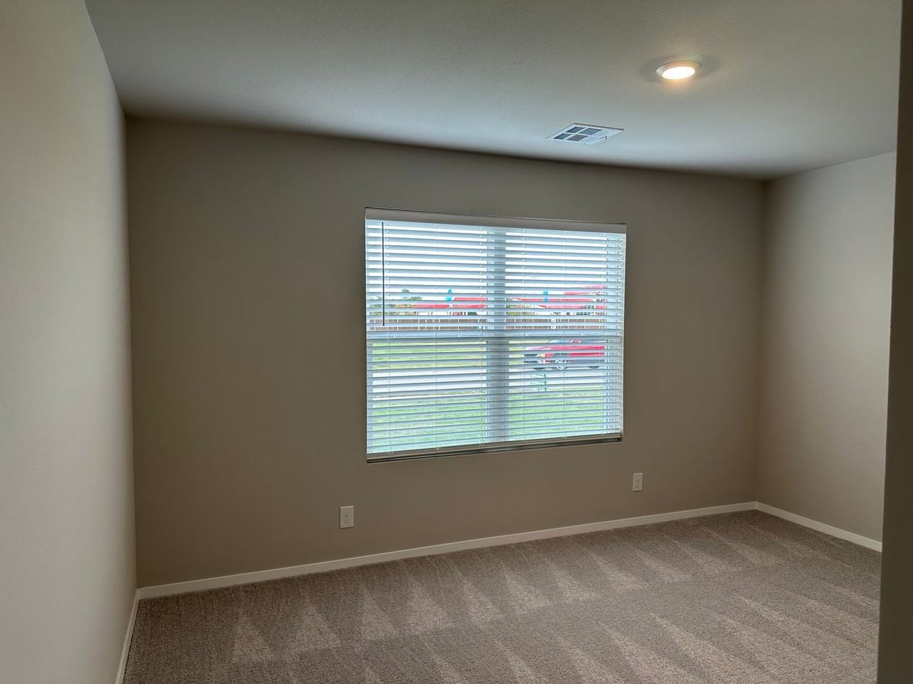 10134 10134 E King Place - Photo 5 of 26