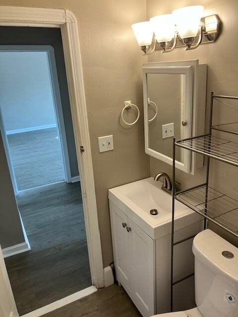 1365 Clarence Avenue - Photo 7 of 8