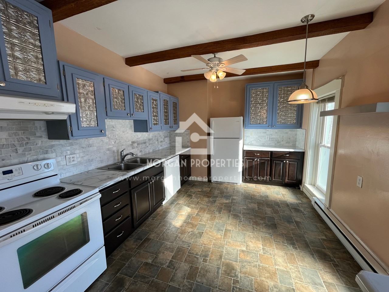 110 1/2 W 13th St - Marion - Photo 3 of 5