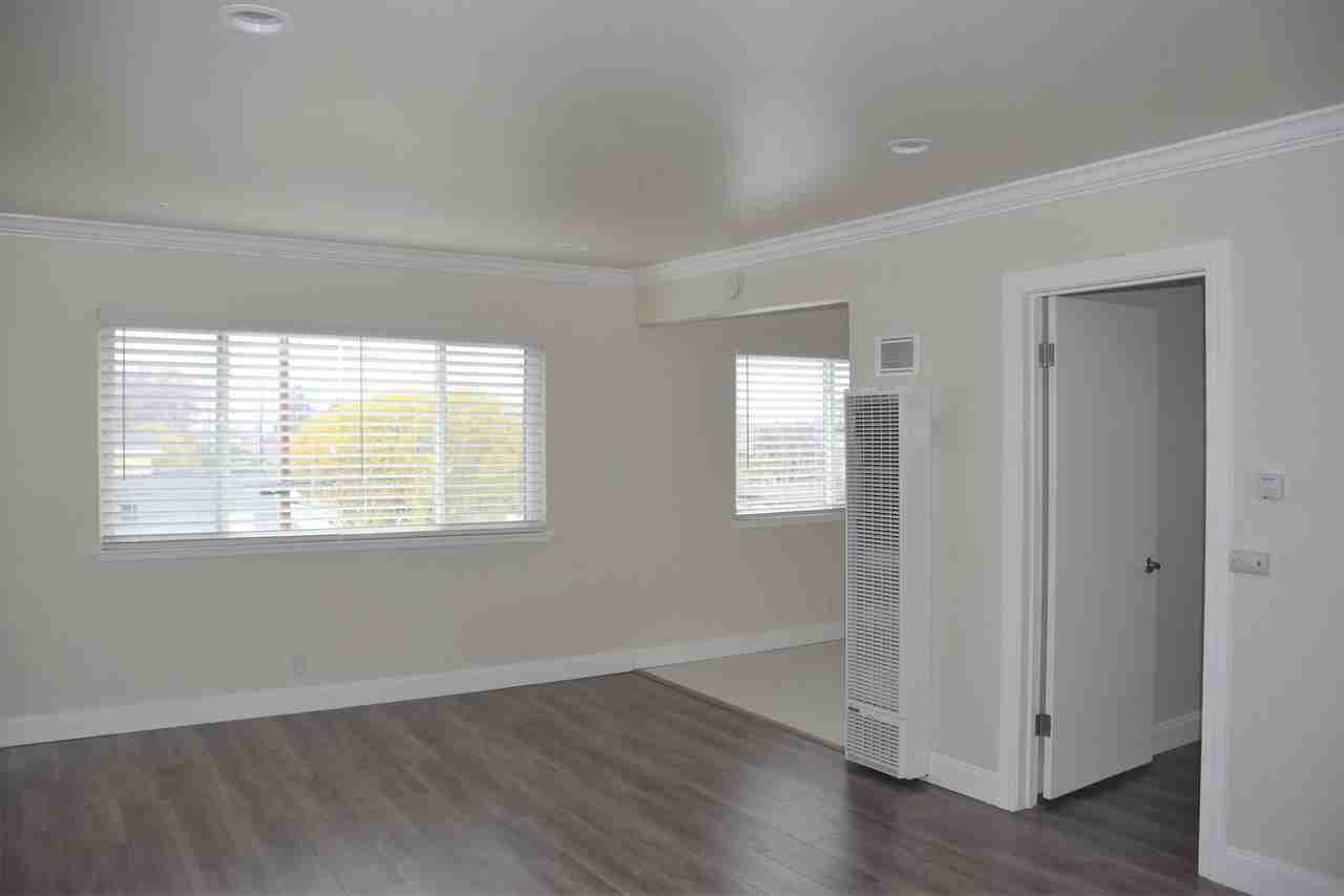 570 19th St #9 - Photo 7 of 30