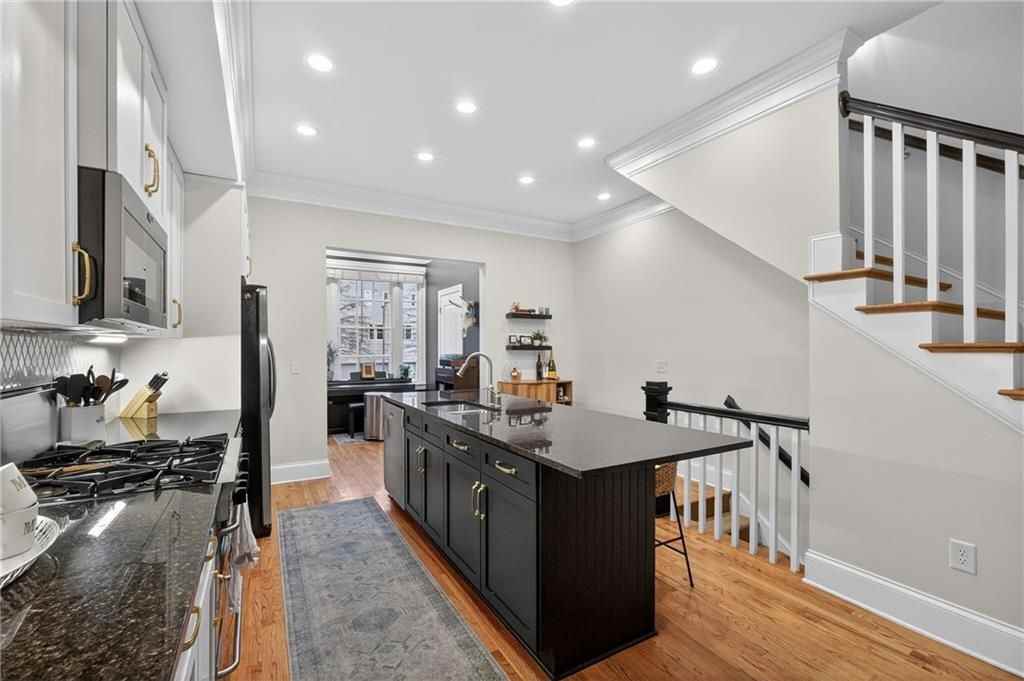 428 Bill Kennedy Way - Photo 7 of 37