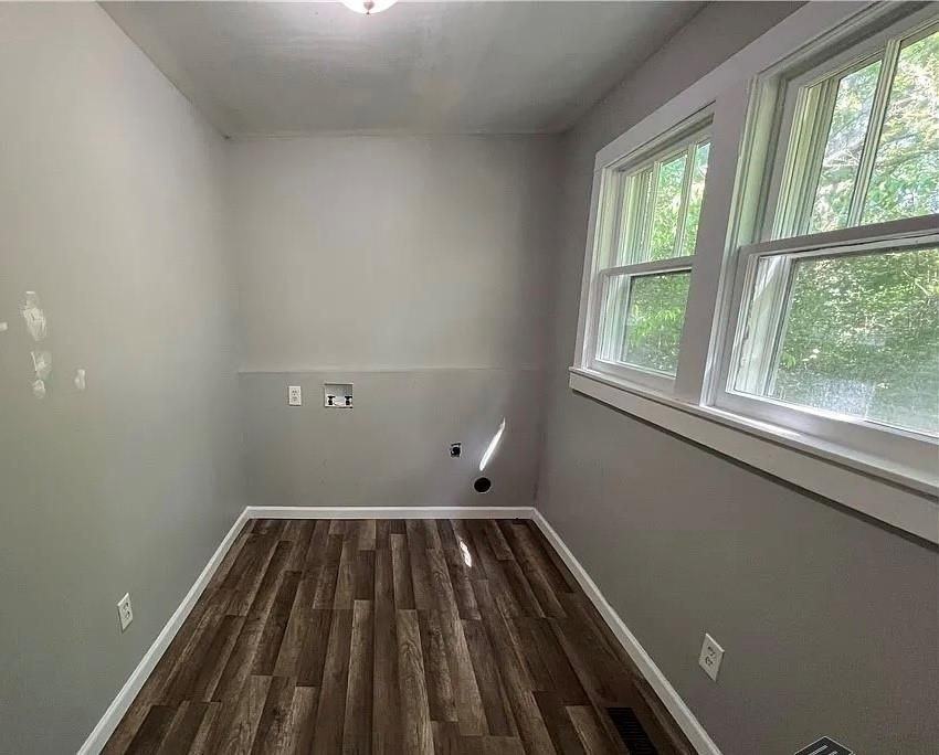 3025 Maysville Road - Photo 6 of 16