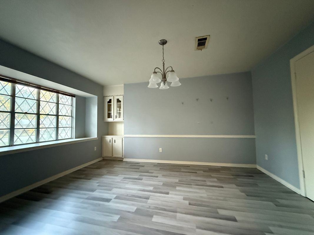 422 Gamewood Drive - Photo 5 of 19