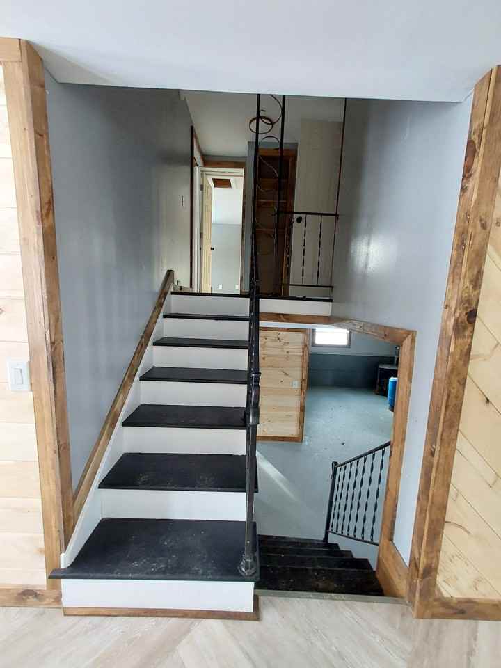 5981 Fifth Road - Photo 6 of 8