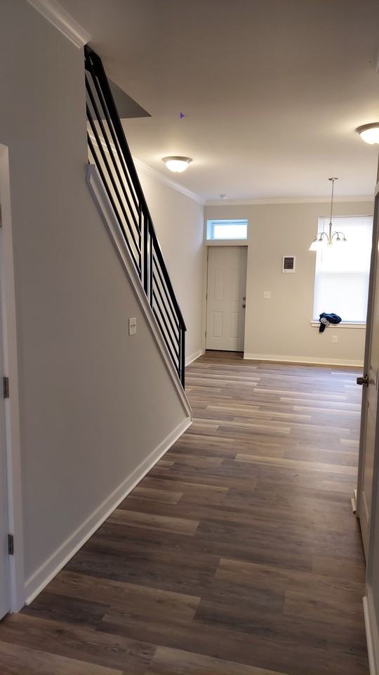 2718 West York Street - Photo 3 of 23