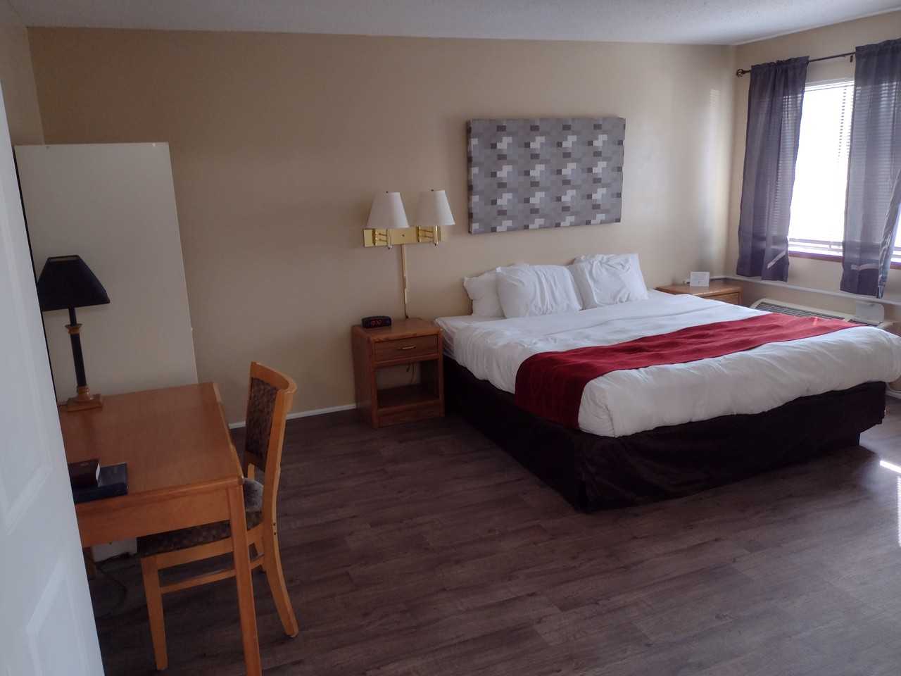 667 West Kemp Street #206 - Photo 4 of 8