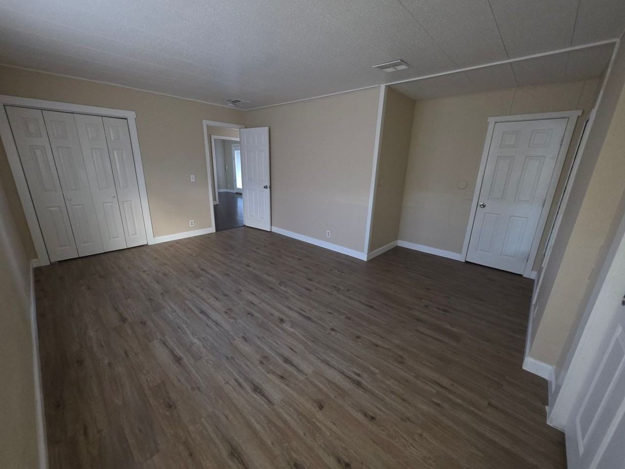 3713 Deodar Street - Photo 3 of 15