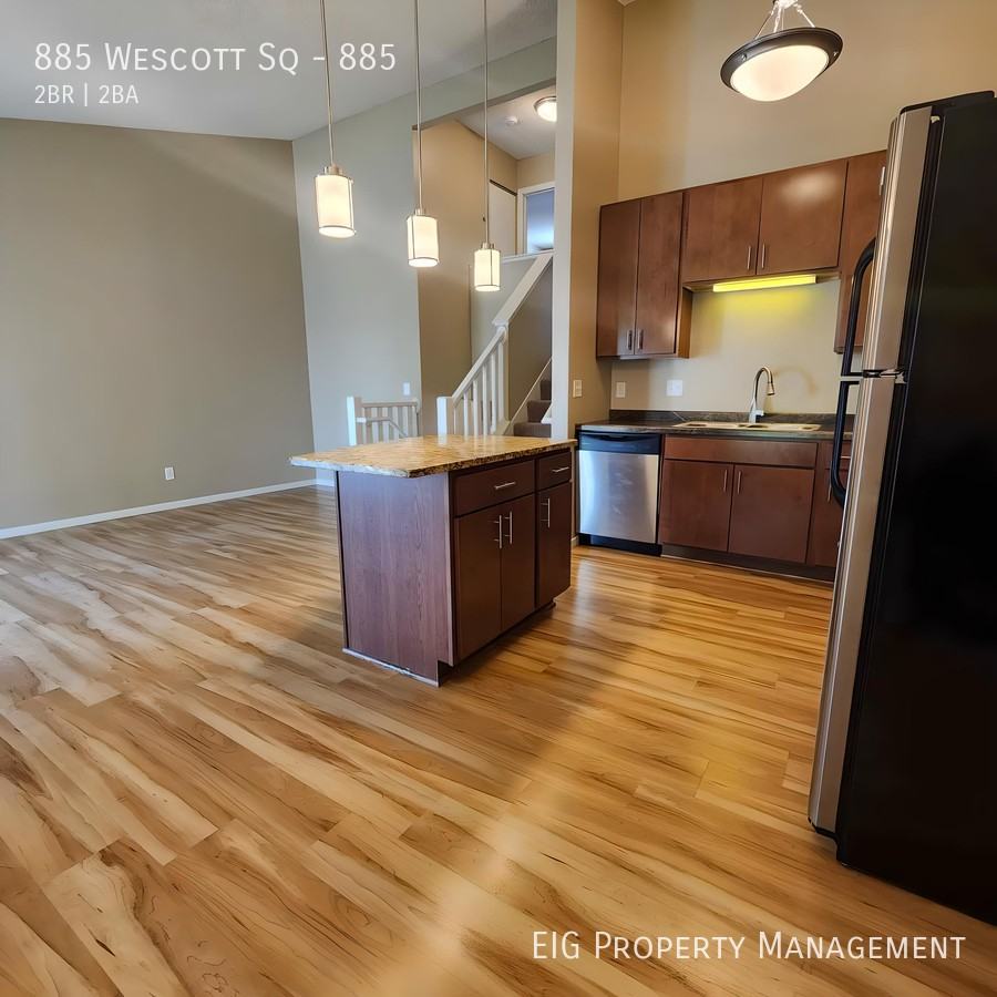 Eagan Gables - Photo 3 of 45