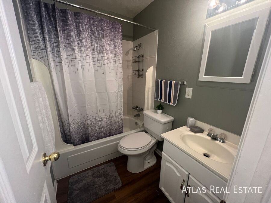 2610/2614 E Fountain Boulevard - Photo 2 of 50