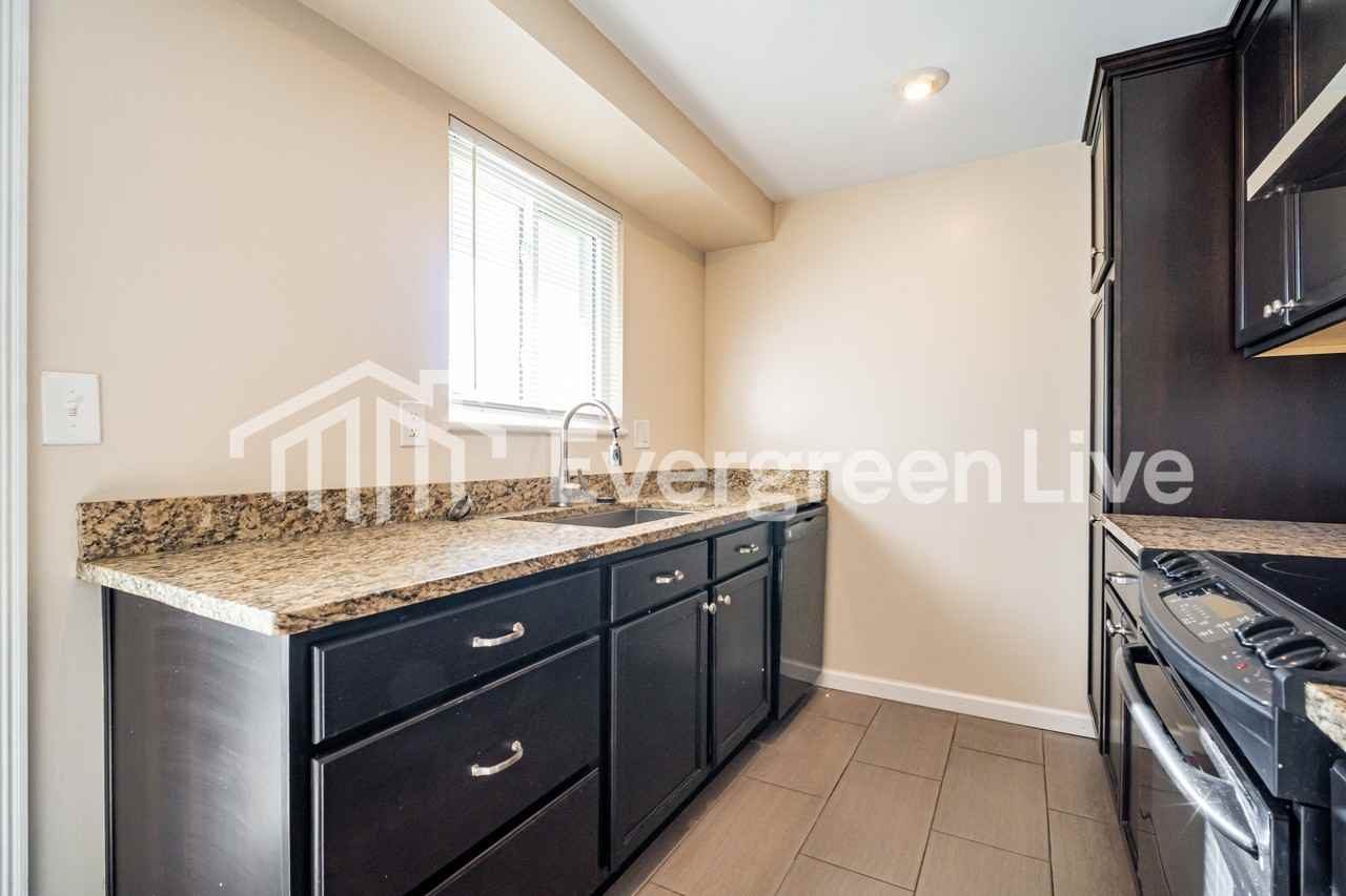 7414 Cedar Knolls Dr - Photo 7 of 16