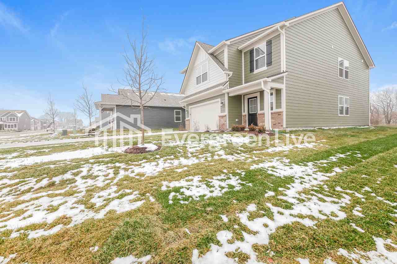 3588 Copley Ct - Photo 3 of 16