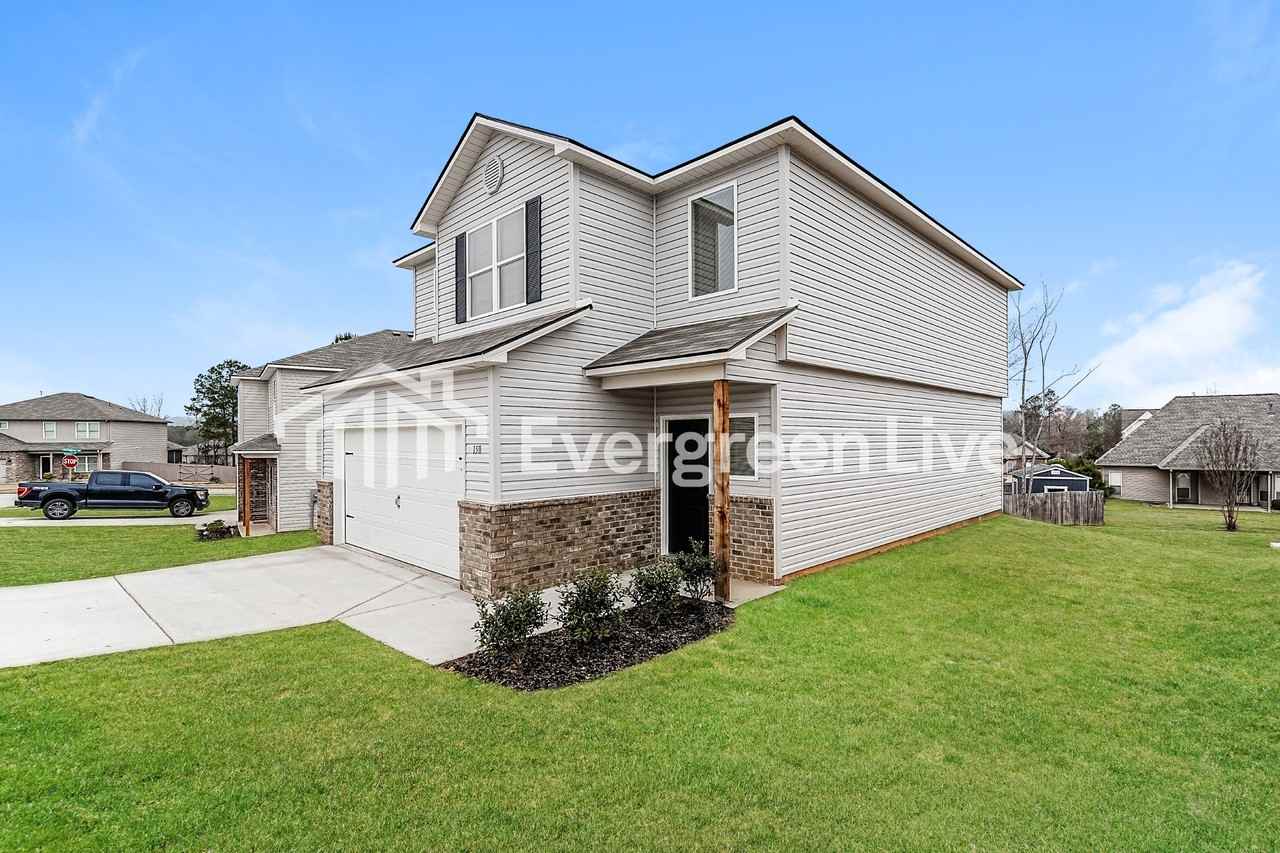 150 Woodland Way - Photo 3 of 16