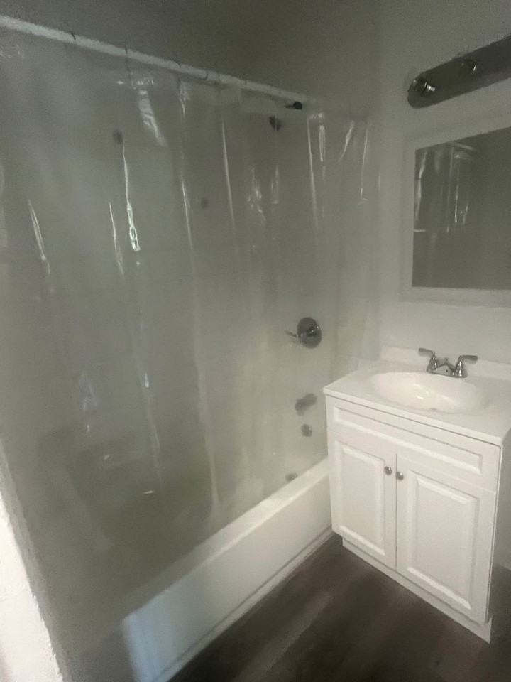 Beverly Gardens - Photo 2 of 11