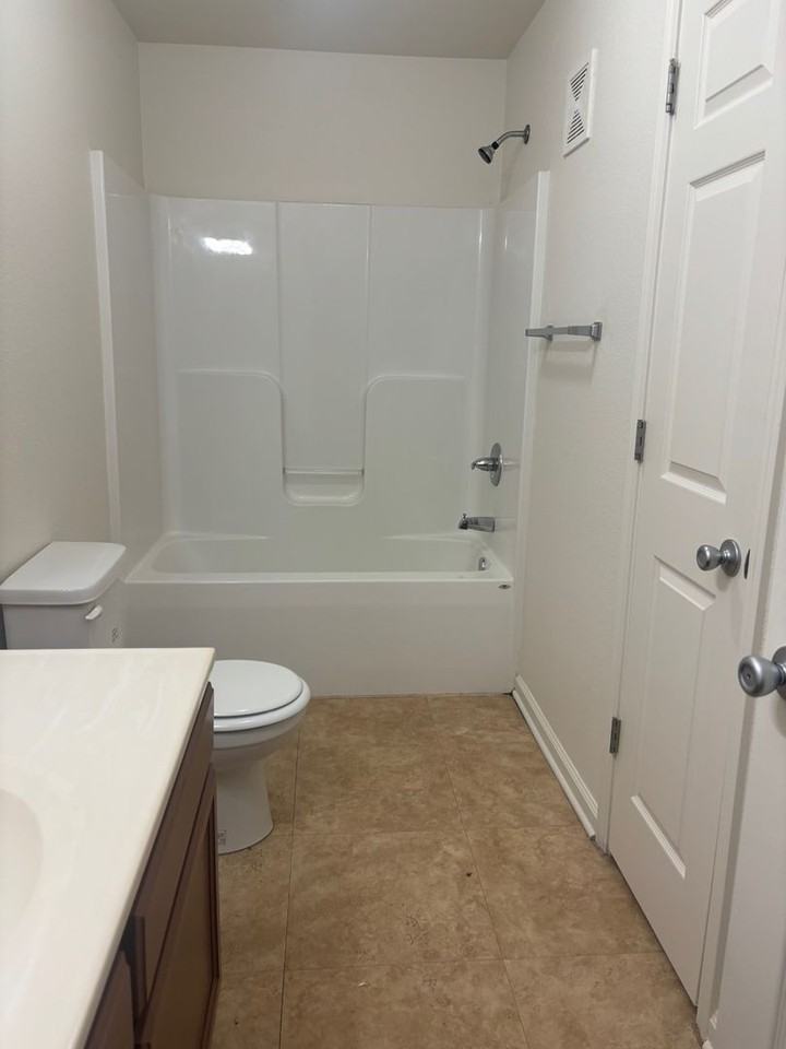 Kinway Apartments - TK - Photo 3 of 8