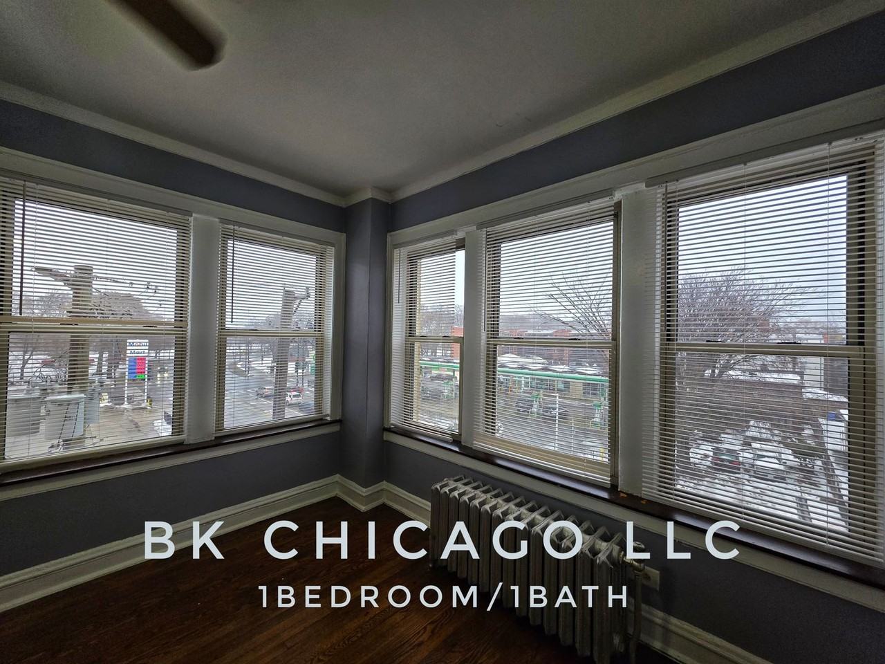 6720 S Jeffery - Photo 2 of 32