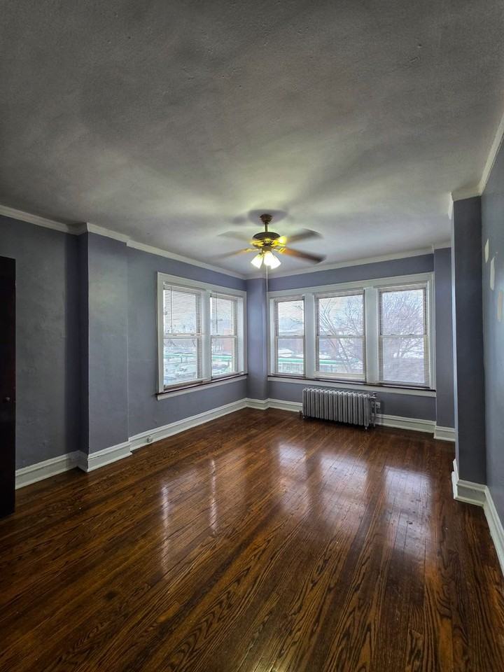 6720 S Jeffery - Photo 7 of 32