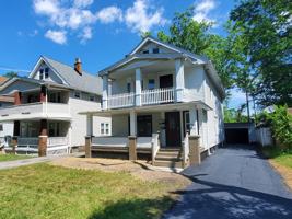 featured image of 3447 Altamont Avenue