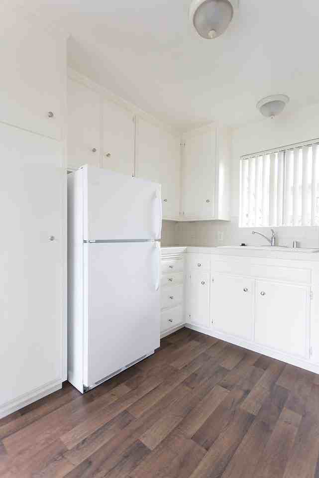 3825 Riviera Drive - Photo 5 of 13