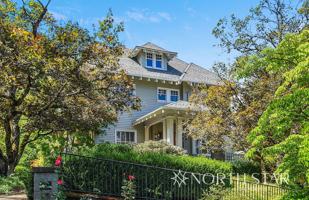 featured image of 2233 Southwest 18th Avenue