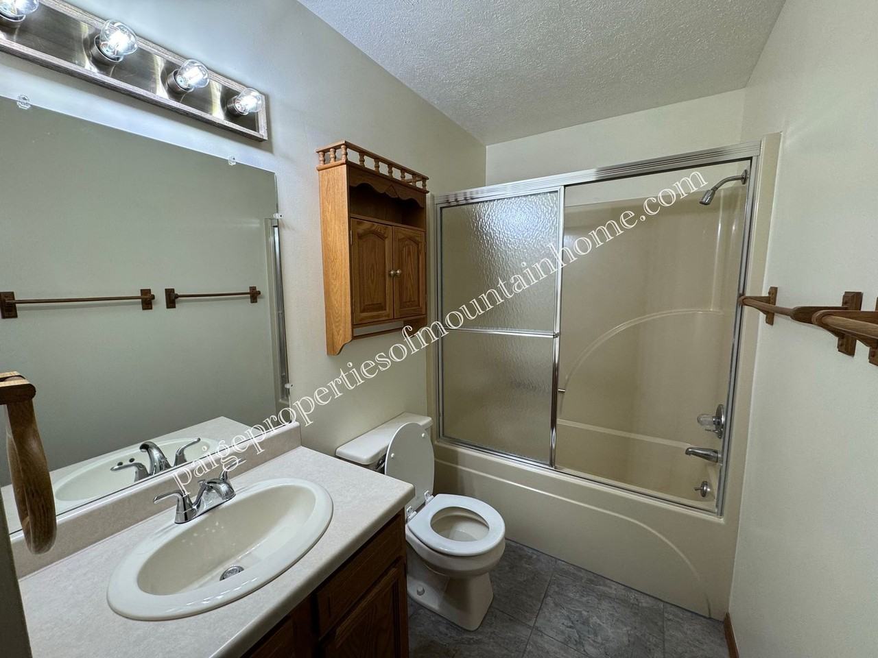 268 Valley Airport Pl #4 - Photo 7 of 16