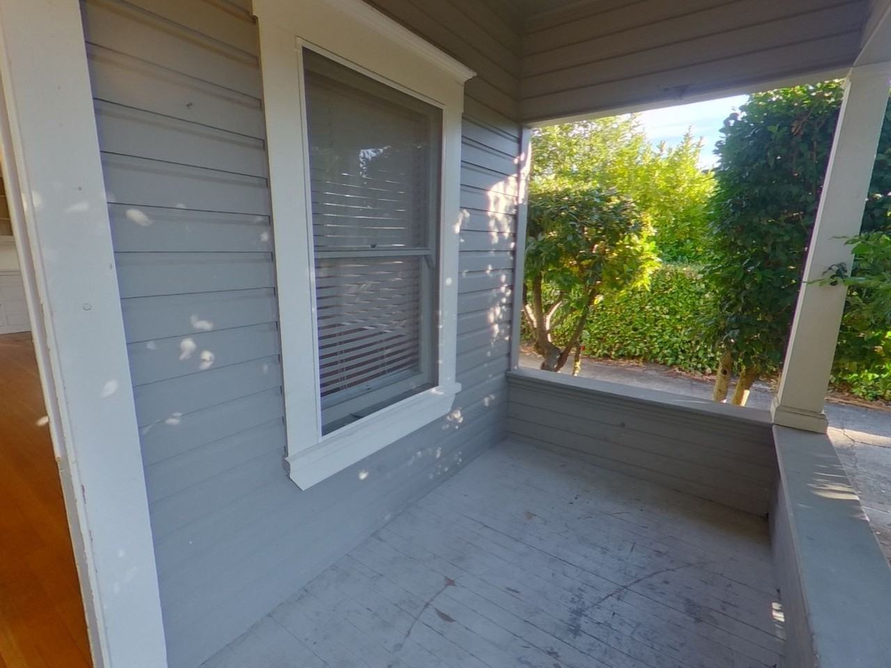 236 Northwest 14th Street - Photo 2 of 21