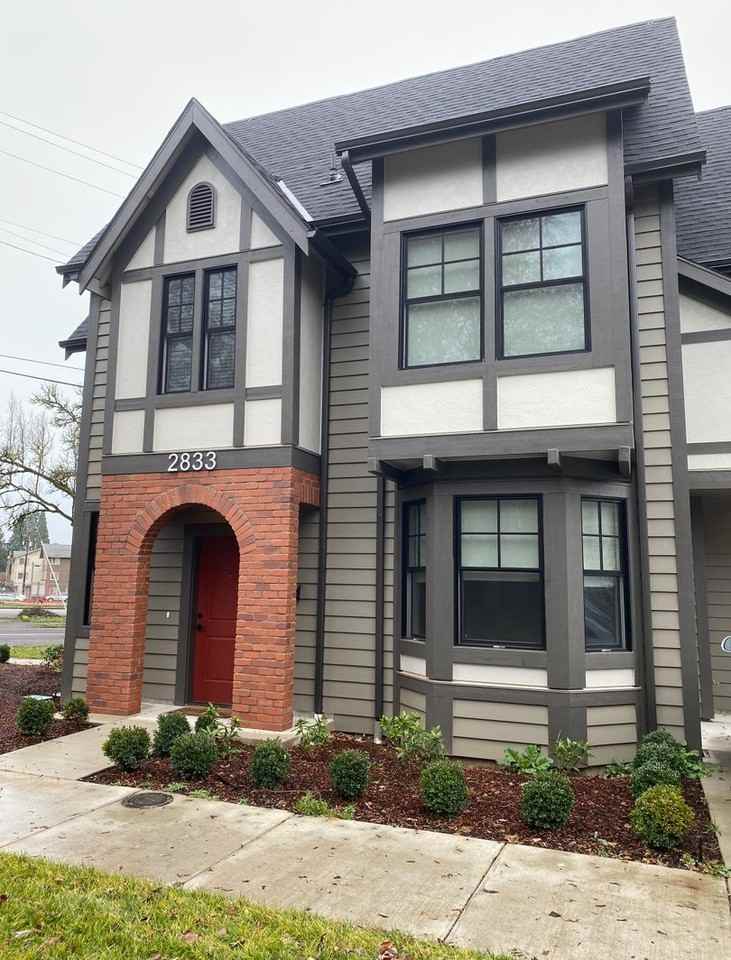 2833 Northwest Arnold Way - Photo 6 of 23