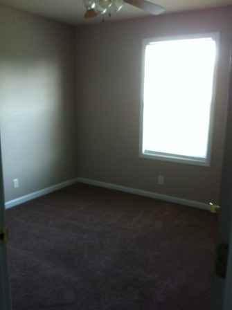 830 Flyer Court - Photo 6 of 10