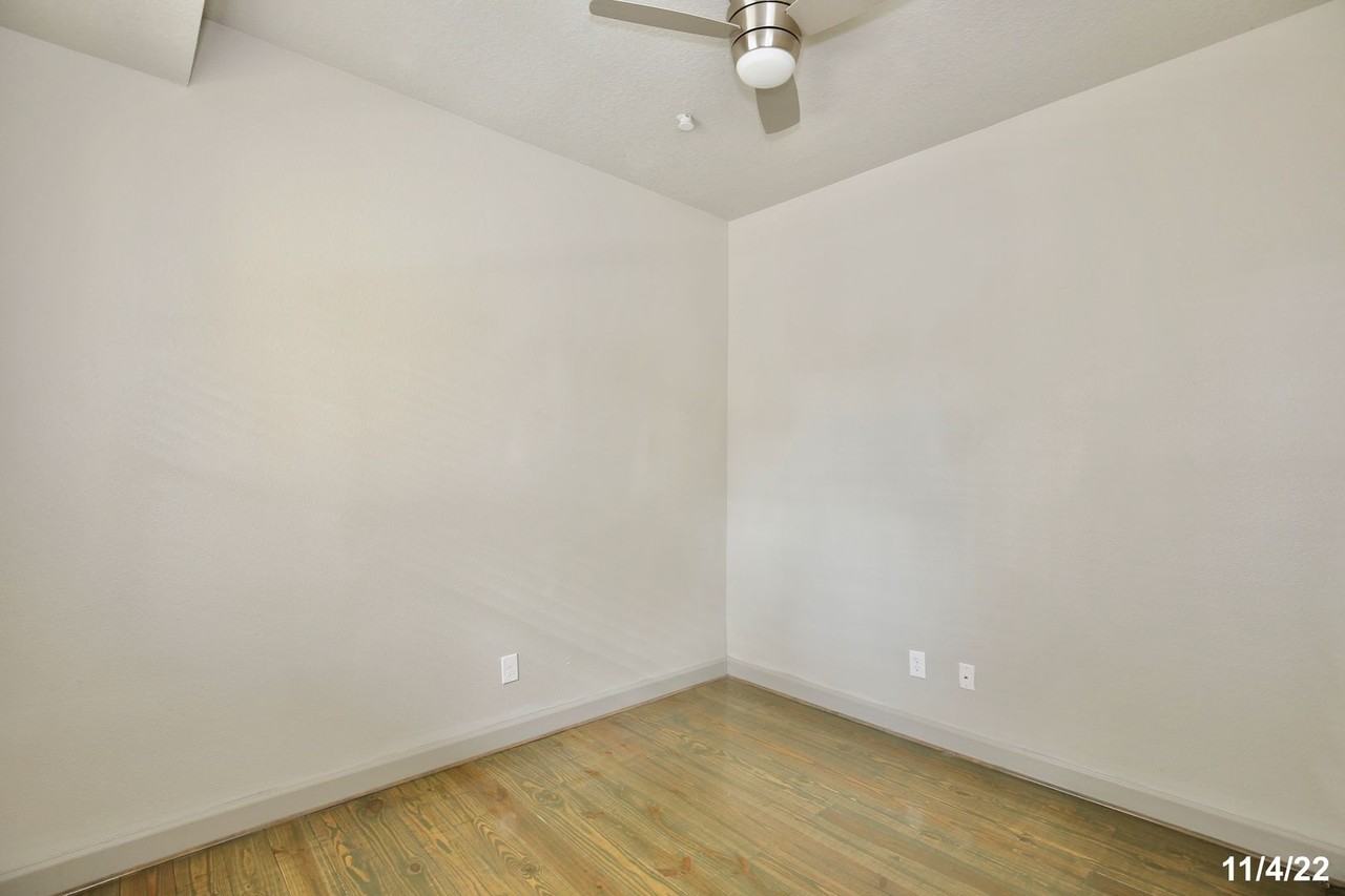 1525 Illinois Street - Photo 4 of 26