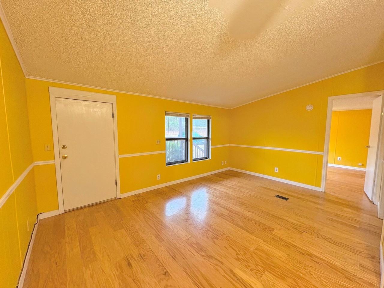 319 Wages Rd - Photo 7 of 26