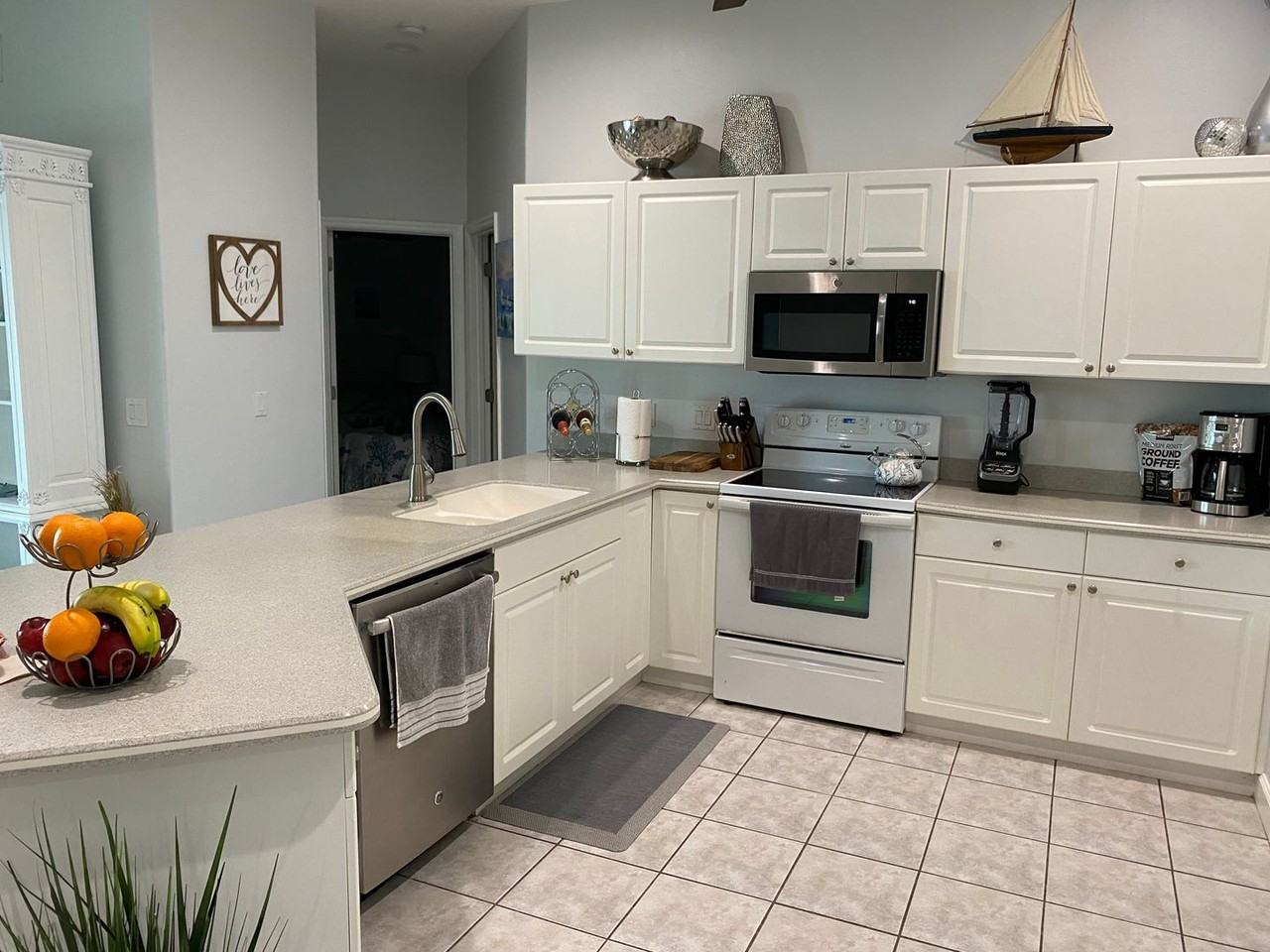 781 Sunset Lakes Dr - Photo 4 of 25