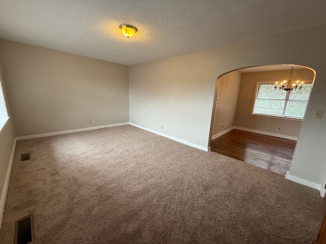 103 Westerly Drive - Photo 4 of 15