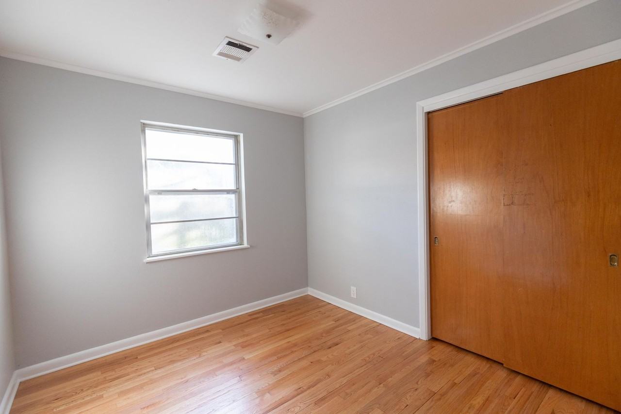 715 Camilla Drive - Photo 6 of 8